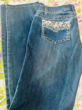 Earl Jeans Women’s Blue Bootcut Jeans with Lace Pocket